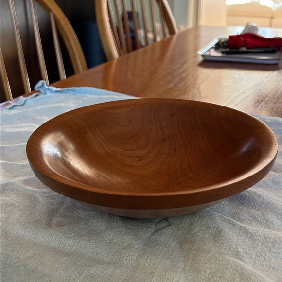 Elegant Wooden Solid Cherry wood Bowl, handmade, Waldorf maker - Picture 5 of 5